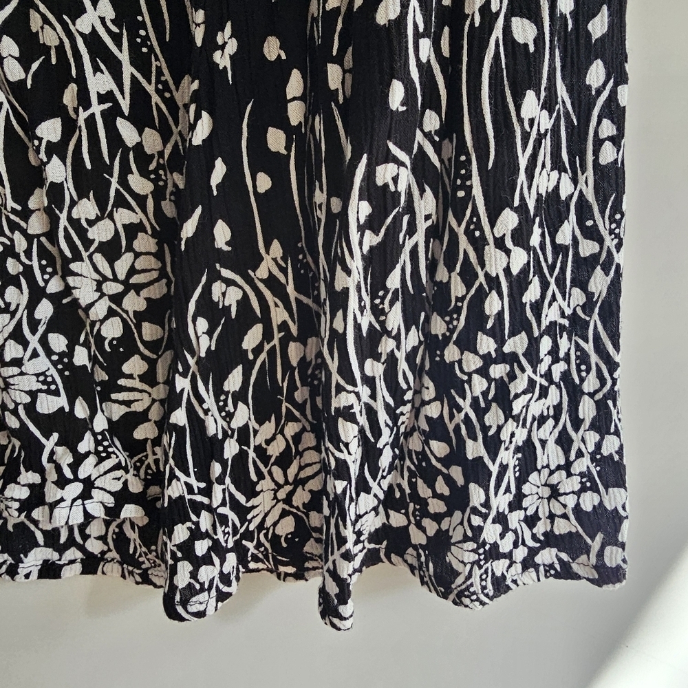 Cathy Daniels Vintage Crinkle Floral Print Maxi Skirt, Black and White, Size XL - Picture 4 of 11
